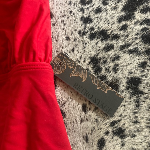 BRAND NEW RETRO STAGE SWIMSUIT, RED HOT AND RETO/ ONE-PIECE HALTER/ Medium - Picture 4 of 7